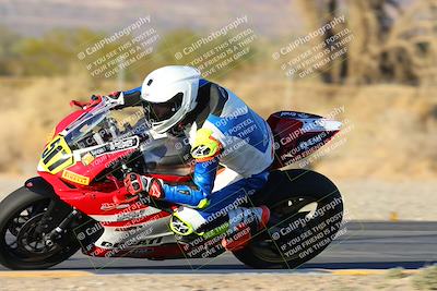 media/Dec-07-2024-CVMA (Sat) [[21c5f1ef85]]/Race 11-Amateur Supersport Open/